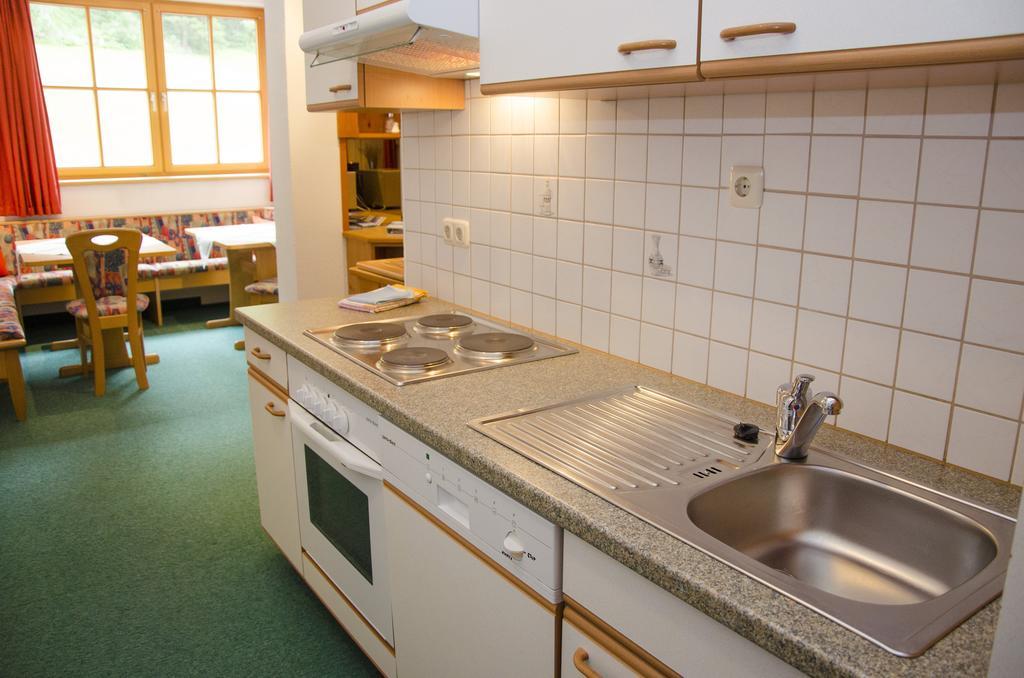 Pezza Lischa Apartment Kappl  Bilik gambar
